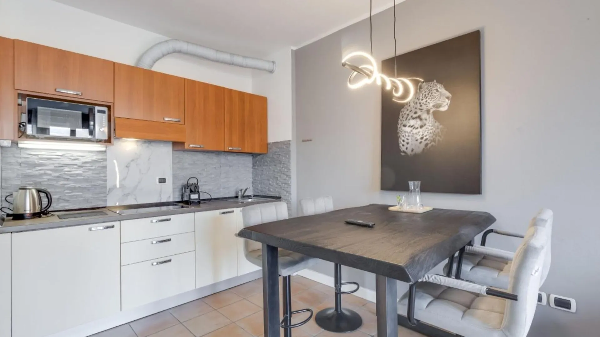 Palazzo Apartments - Porto Letizia Porlezza